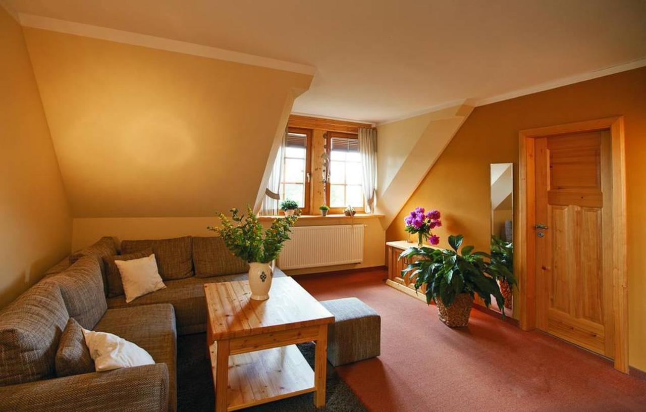 Naturhotel Etzdorfer Hof Schoenburg Esterno foto